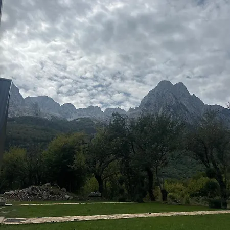 The Overlook Villa Boge