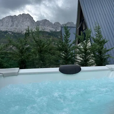 Villa The Overlook Boge